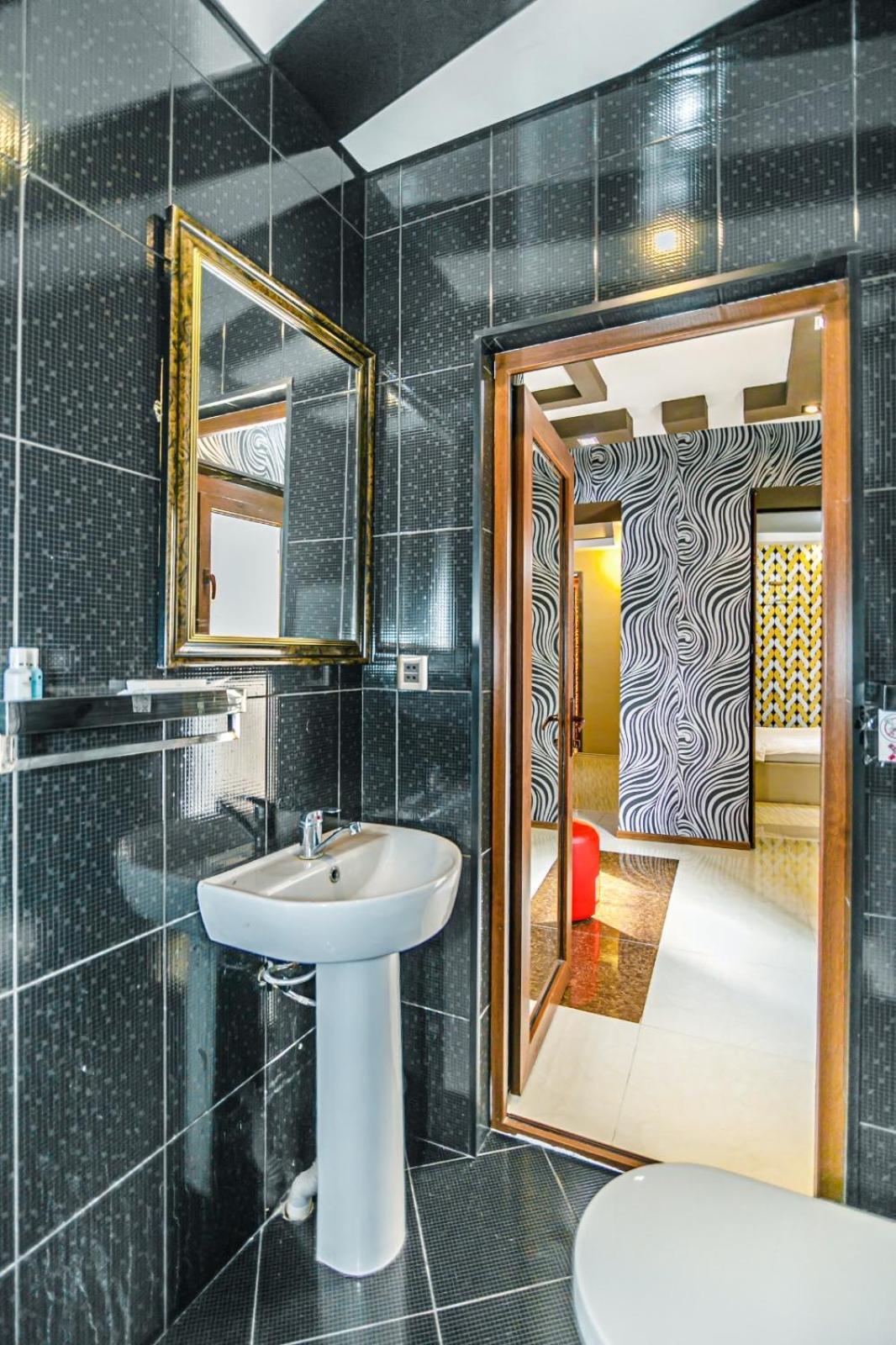 באקו Old City Escape -One Bedroom מראה חיצוני תמונה